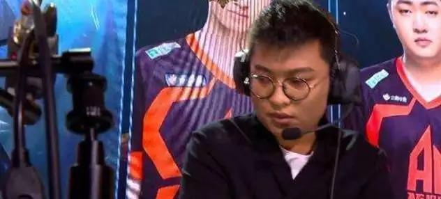 AG教练张角直播与Gemini差距大，曾临危受命再执教-第2张图片-开云app在线下载-开云体云app官网入口下载-V3.6.9